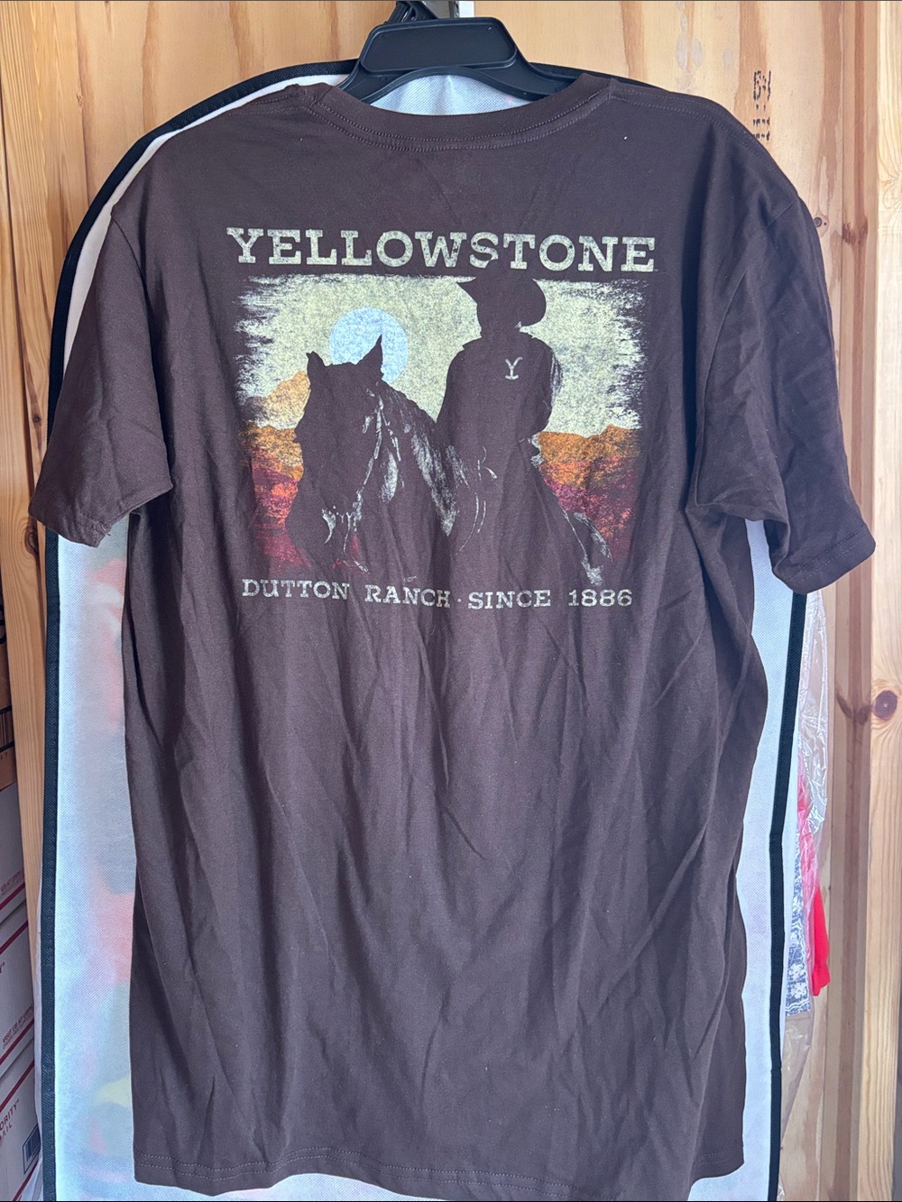 Yellowstone Dutton Ranch Brown Graphic Short Sleeve Tee